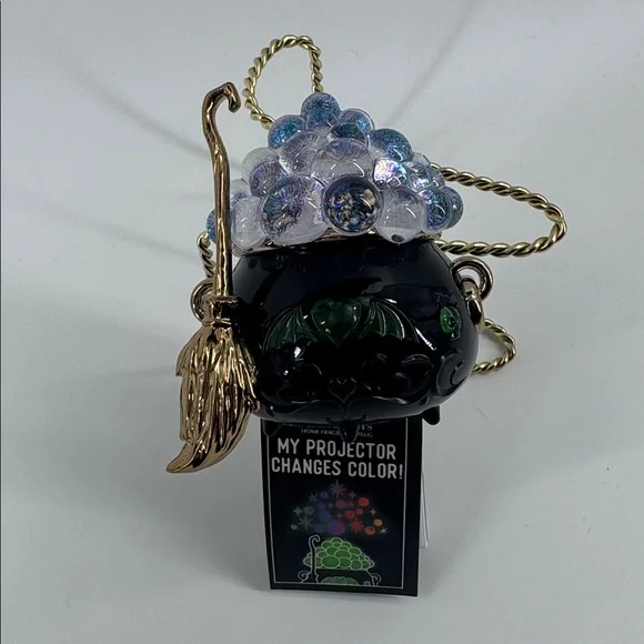 Bath & Body Works NWT Witches Cauldron Projector Color Changes Wallflower - Picture 6 of 8